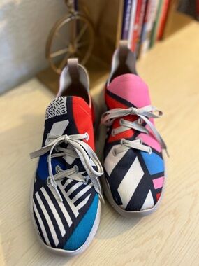 UIN Colorblock Geometric Sneakers - Multicolor